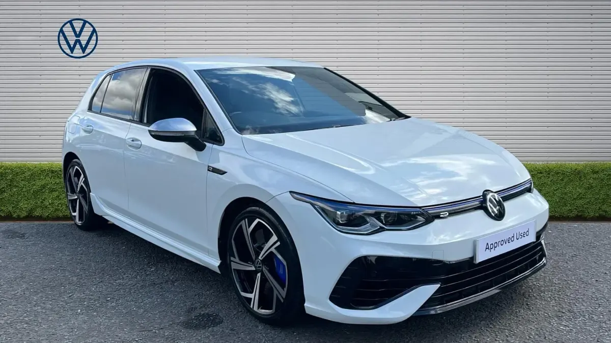 Used VW Golf VIII R 320 HP (235 kW) 2024 Hatchback