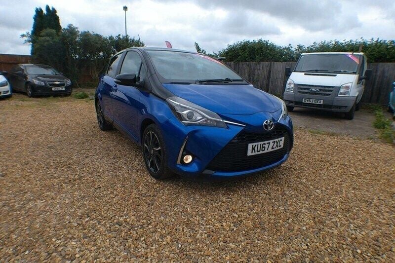 Used 2017 Toyota Yaris Design | £8,995 (Fair price) - Image 1/1