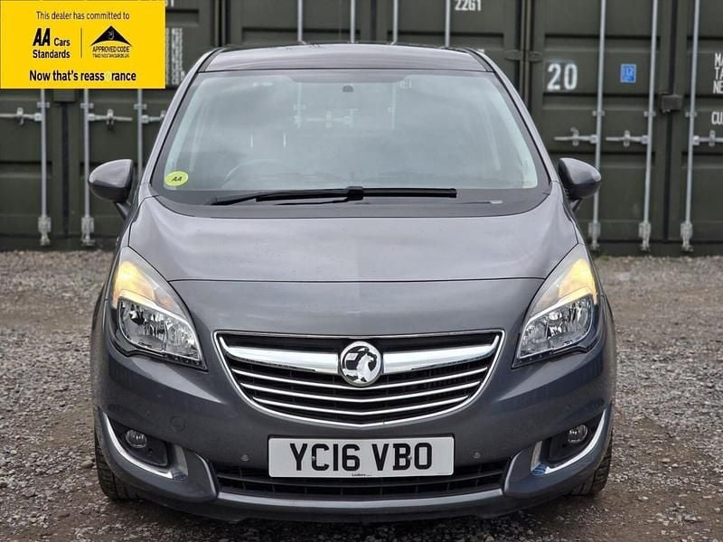 Used Vauxhall Meriva 120 HP (88 kW) 2016 Grey MPV