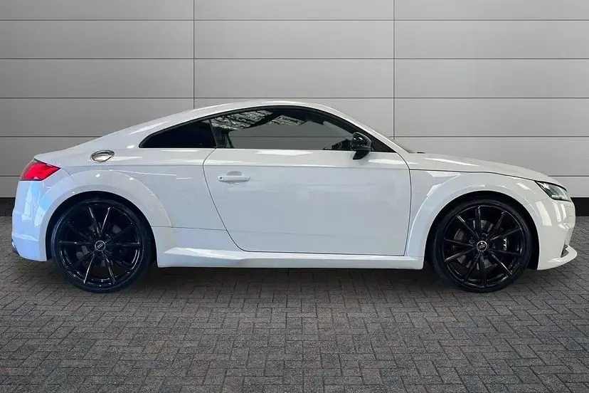 Used Audi TTS Black Edition 306 HP (225 kW) 2018 White Coupe