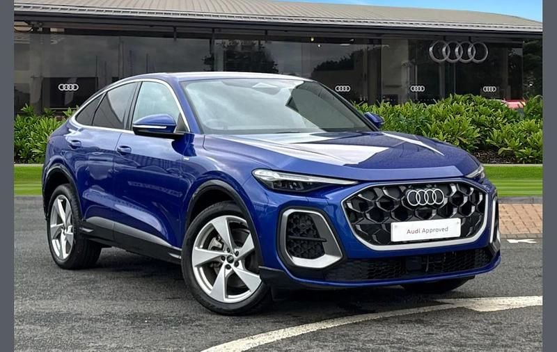 New Audi Q5 Sportback S-Line 200 HP (147 kW) 2025 Blue SUV