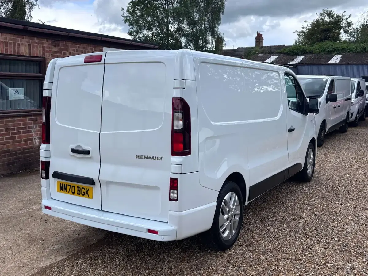 Used Renault Trafic 2021 White
