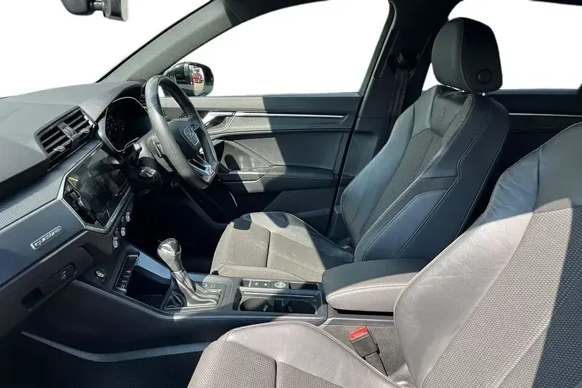 Used Audi Q3 S-Line 190 HP (139 kW) 2019 Mythos black SUV