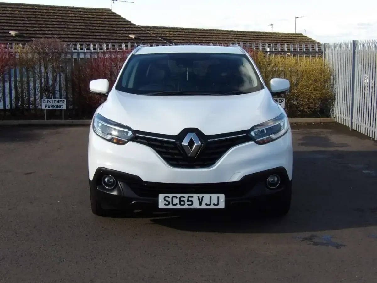 Used Renault Kadjar Dynamique 110 HP (80 kW) 2015 White SUV