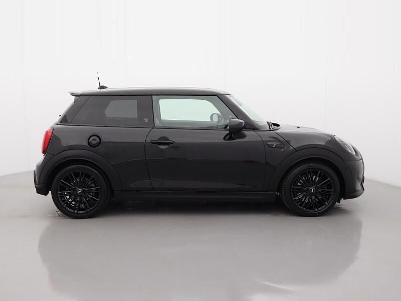 Used Mini Cooper S Exclusive 176 HP (129 kW) 2023 Black Hatchback