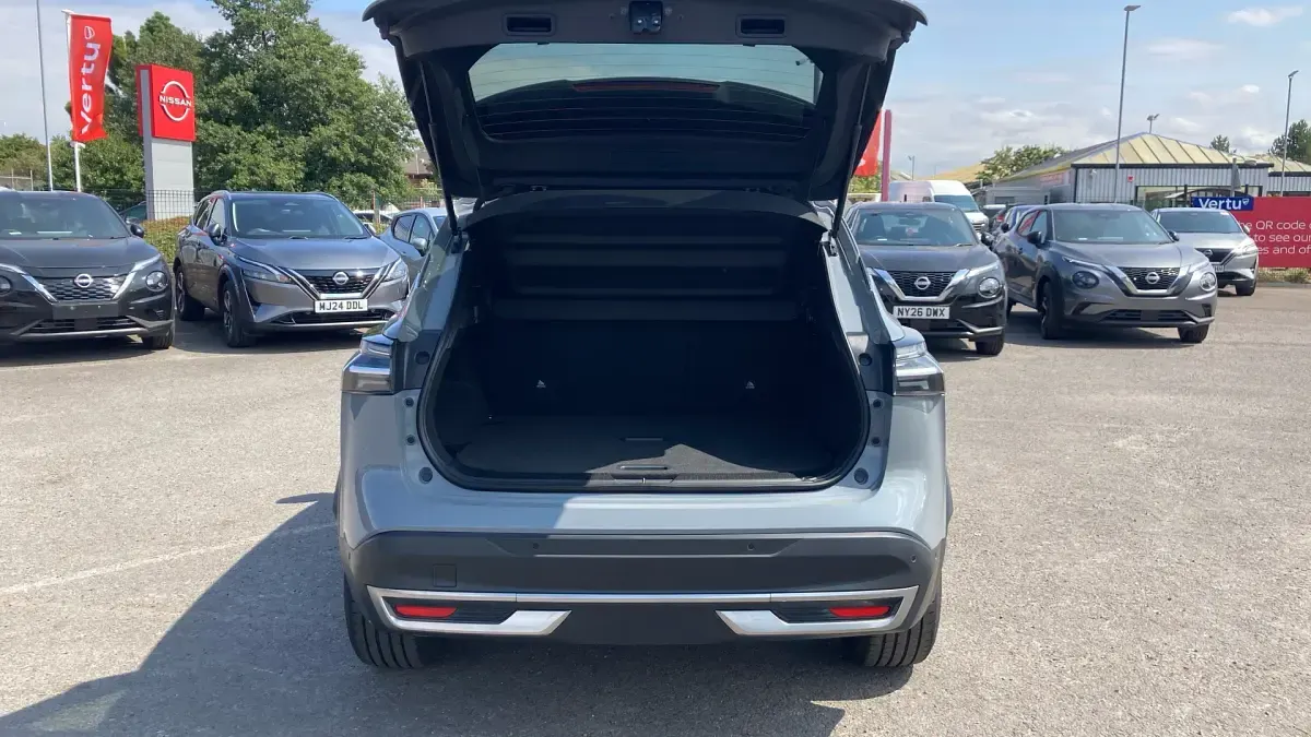 Used Nissan Qashqai N-Connecta 205 HP (150 kW) 2025 Grey SUV