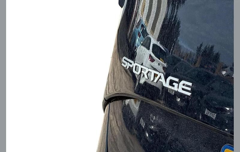 Used Kia Sportage GT-Line 147 HP (108 kW) 2024 Black SUV