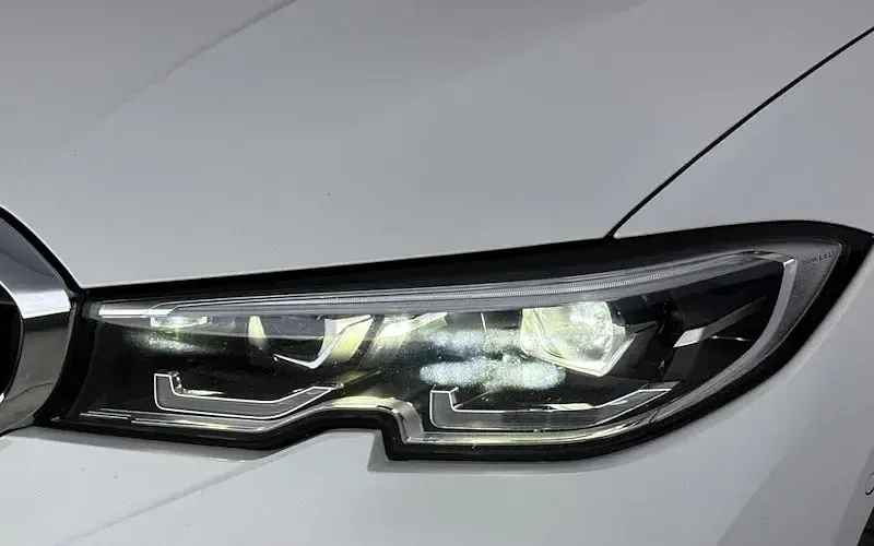 Used BMW 330e M Sport 292 HP (214 kW) 2021 White Sedan