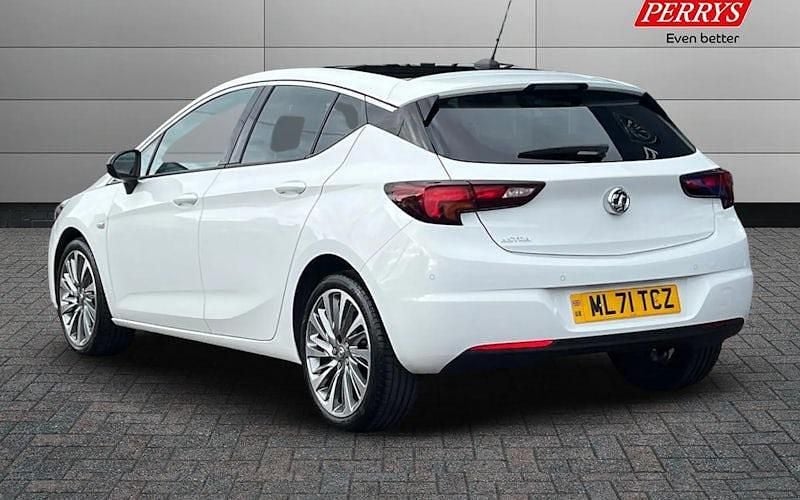 Used Vauxhall Astra Edition 145 HP (106 kW) 2021 Hatchback