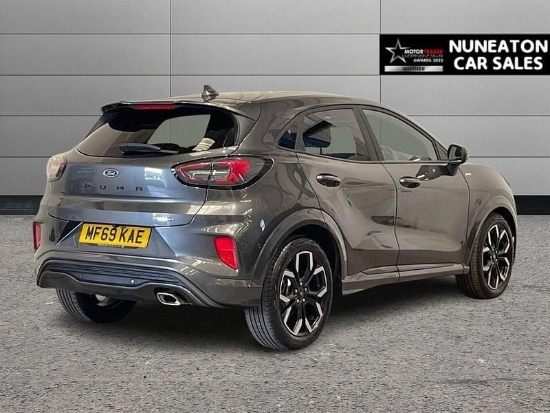 Usado Ford Puma ST-Line X 125 HP (91 kW) 2020 Cinzento SUV