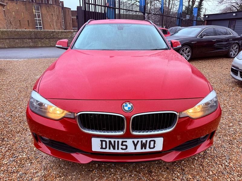 Used BMW 320 Efficient Dynamics 2015 Red Estate