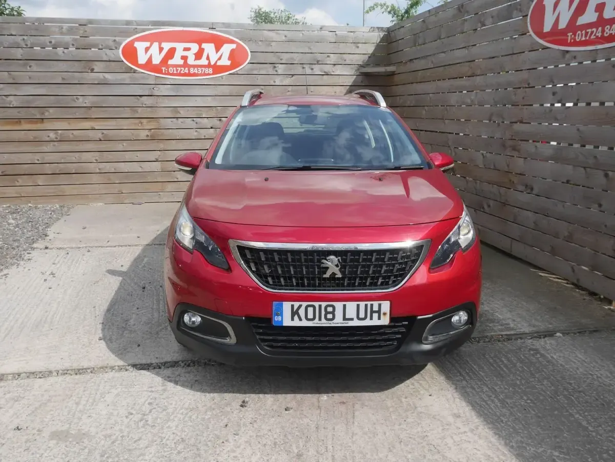 Used Peugeot 2008 Active 82 HP (60 kW) 2018 Red SUV