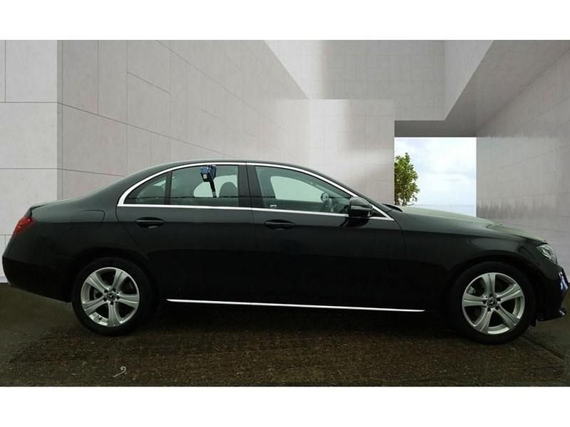 Used Mercedes E200 SE 2017 Black Sedan