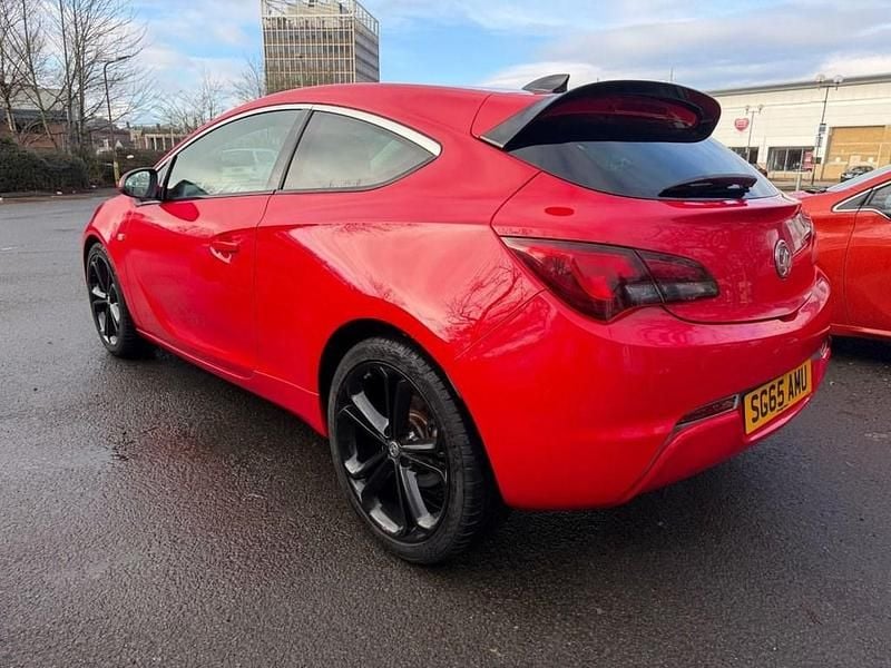 Used Vauxhall Astra GTC Edition 120 HP (88 kW) 2016 Red Hatchback