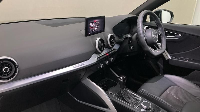 Used Audi Q2 Black Edition 150 HP (110 kW) 2023 Black SUV