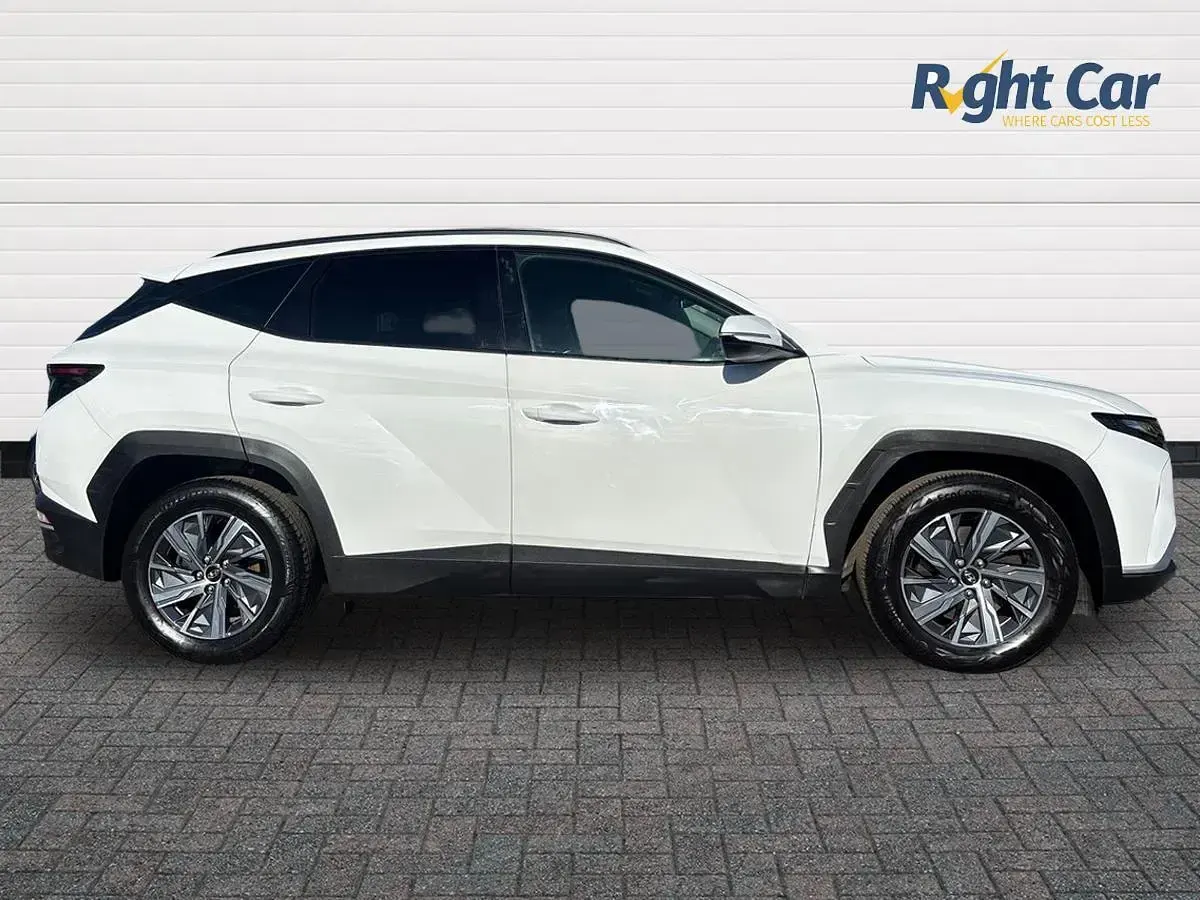 Used Hyundai Tucson SE 150 HP (110 kW) 2023 White SUV