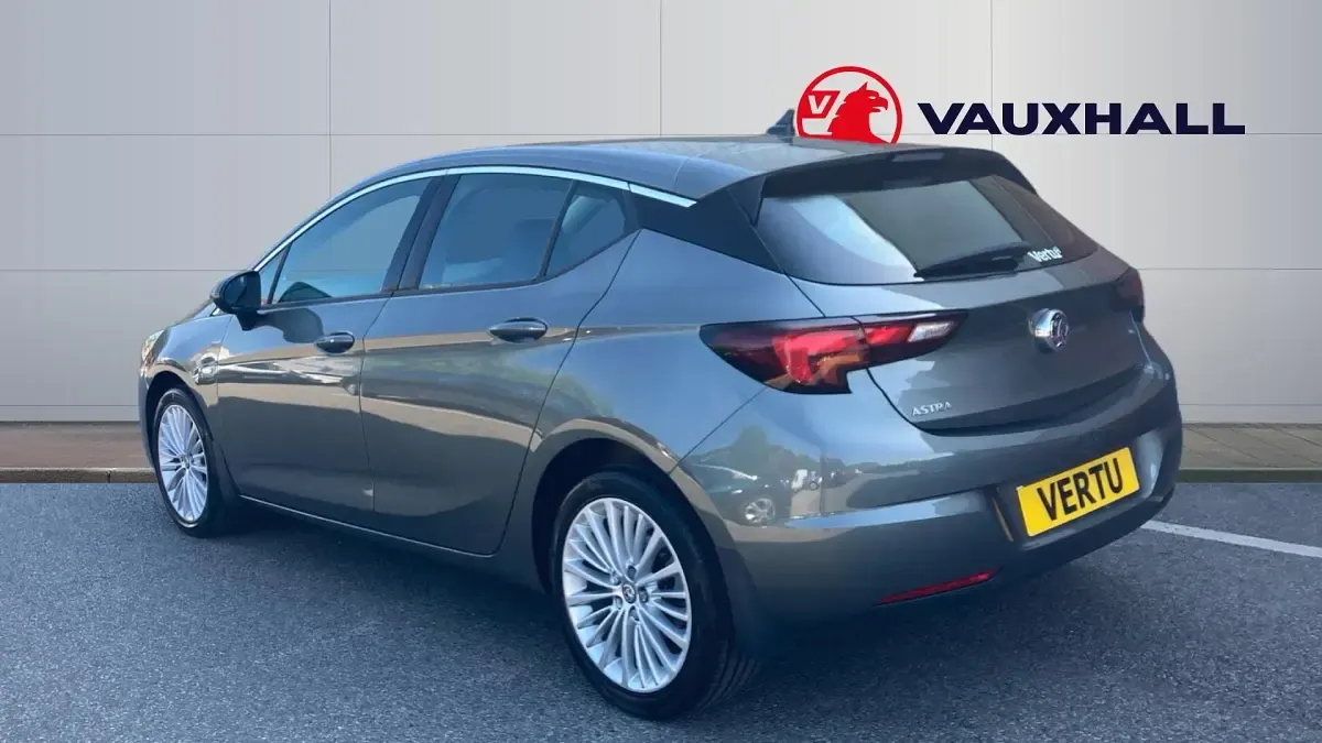 Used Vauxhall Astra Elite 145 HP (106 kW) 2021 Grey Hatchback