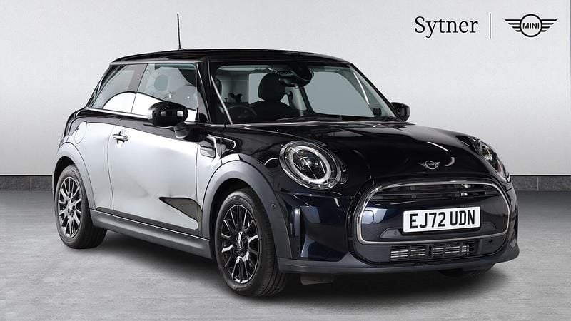 Black Used 2022 Mini Cooper Classic Hatchback | £19,000 (Good price) - Image 1/4