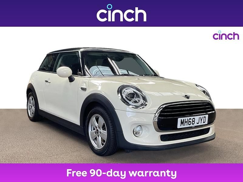White Used 2019 Mini Cooper Classic Hatchback | £10,959 (Fair price) - Image 1/3