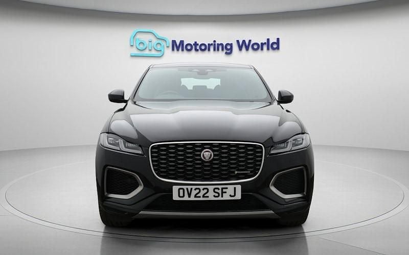 Usado Jaguar F-Pace R-Dynamic 404 HP (297 kW) 2022 Preto SUV