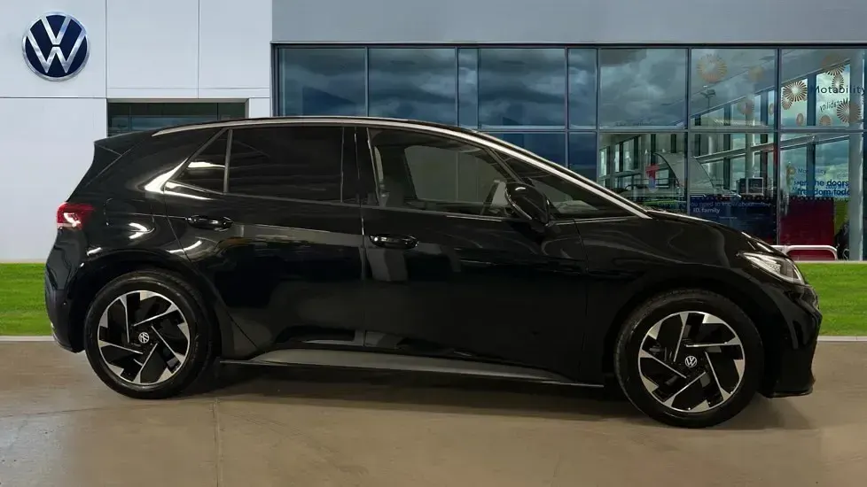Used VW ID.3 Pro 150 kW (204 HP) 2026 Grenadilla black metallic Hatchback