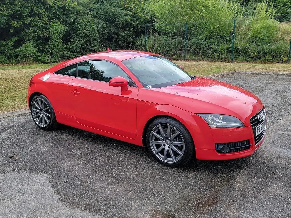 Used Audi TT 250 HP (183 kW) 2007 Red Coupe
