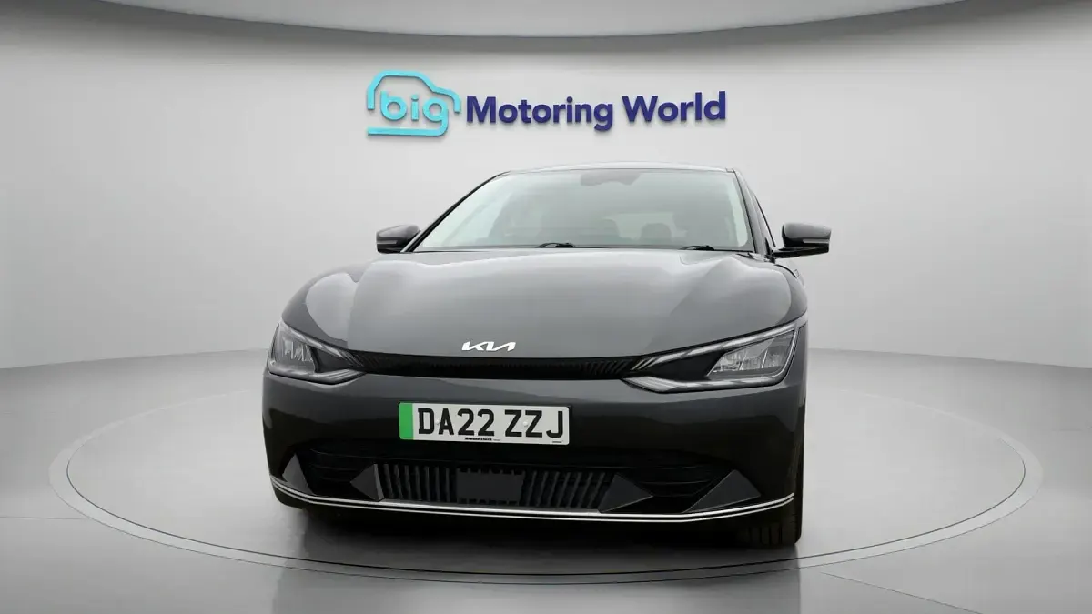 Used Kia EV6 Air 166 kW (226 HP) 2022 Grey SUV
