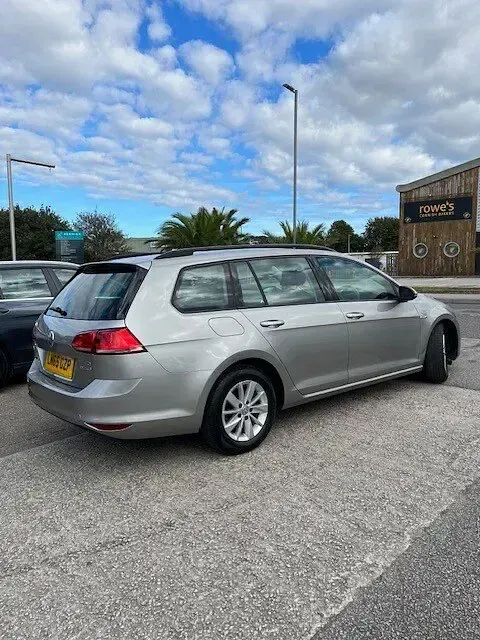 Used VW Golf VII 108 HP (79 kW) 2015 Silver Estate