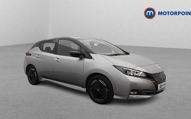 Used Nissan Leaf N-Connecta 110 kW (150 HP) 2025 Hatchback