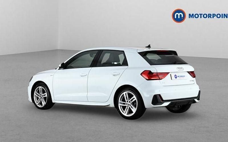 Second-hand Audi A1 Sportback S-Line 116 CP (85 kW) 2026 Hatchback