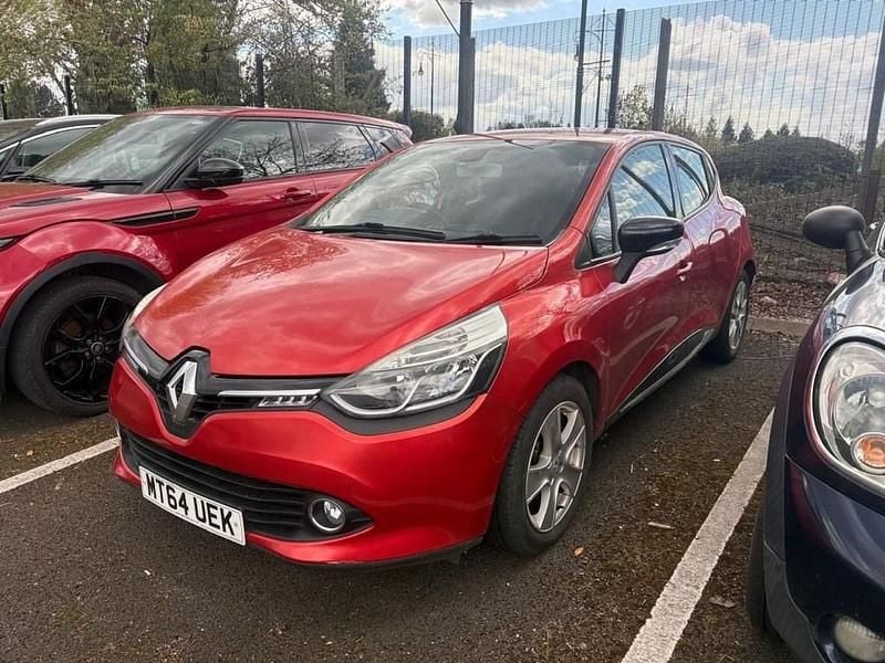 Used Renault Clio IV Dynamique 75 HP (55 kW) 2014 Red Hatchback