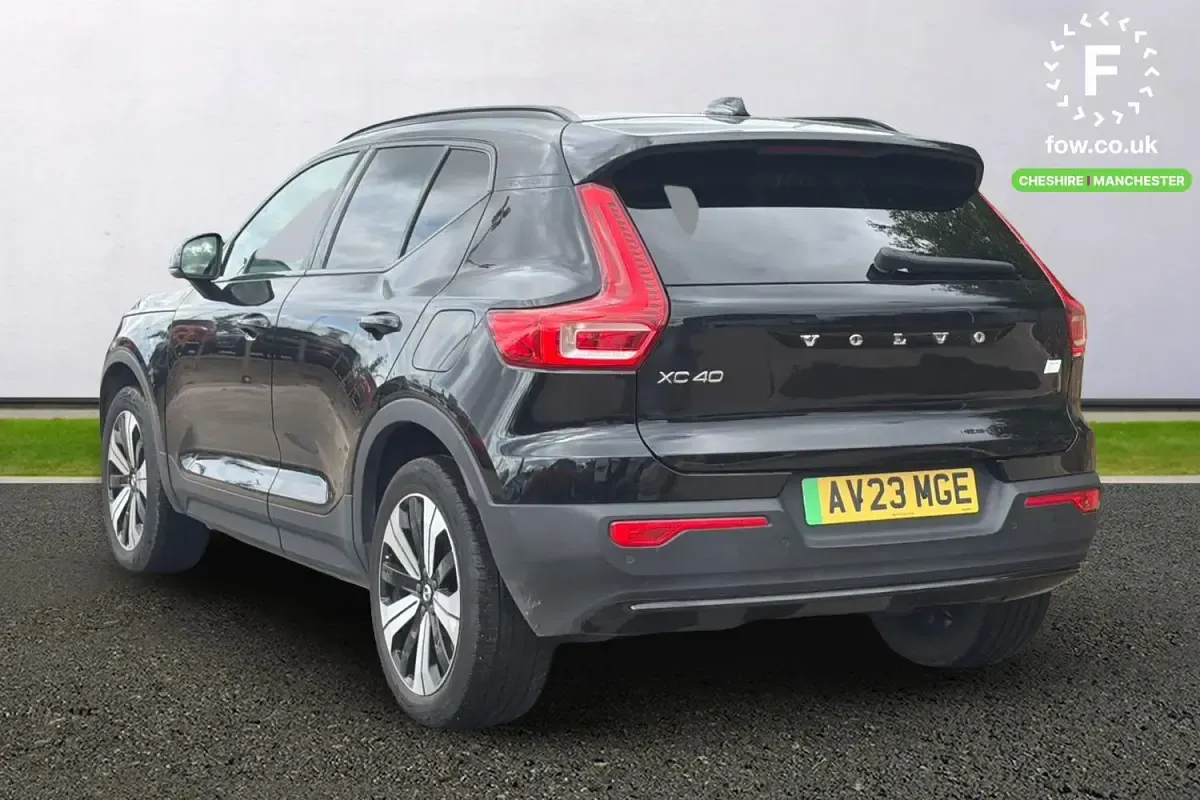 Used Volvo XC40 Plus 169 kW (231 HP) 2023 Black SUV