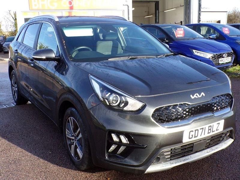 Grey Used 2022 Kia Niro SUV | £15,990 (Super price) - Image 1/3