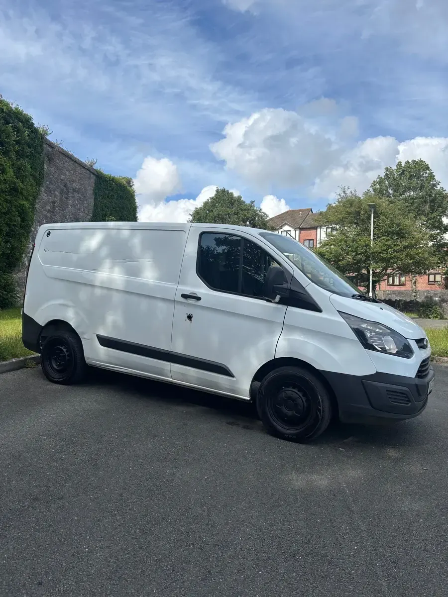Used Ford Transit Custom 100 HP (73 kW) 2016 White Van