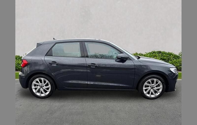 Used Audi A1 Sport 108 HP (79 kW) 2022 Grey SUV