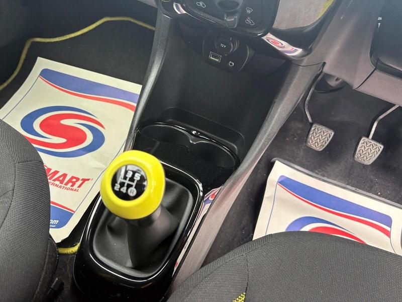 Used Toyota Aygo X-cite 68 HP (50 kW) 2016 Yellow Hatchback