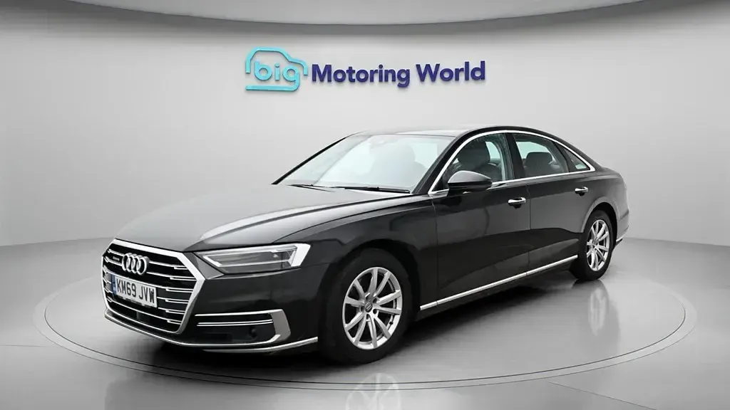 Usado Audi A8 340 HP (250 kW) 2019 Preto Sedan