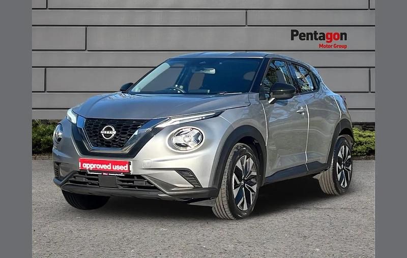 Used Nissan Juke Acenta 112 HP (82 kW) 2023 Silver SUV