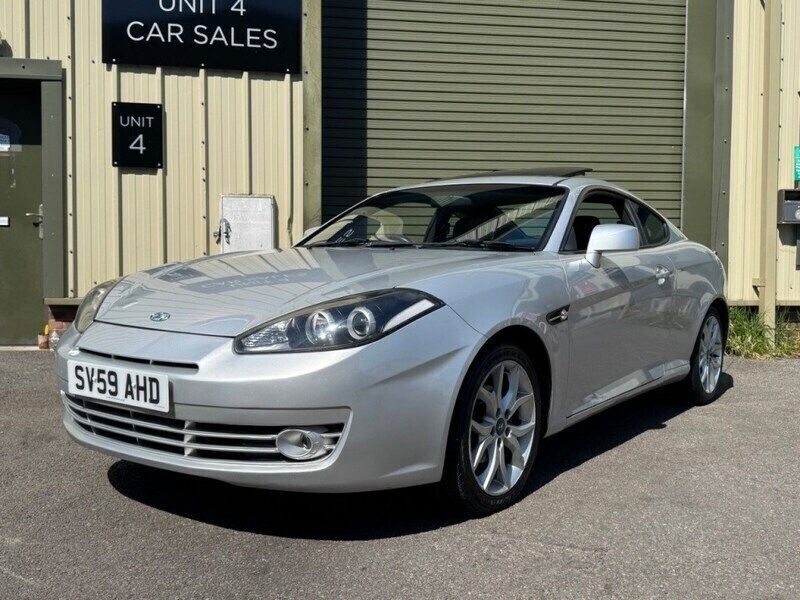 Grey Used 2009 Hyundai Coupé Coupe | £3,950 (Fair price) - Image 1/4