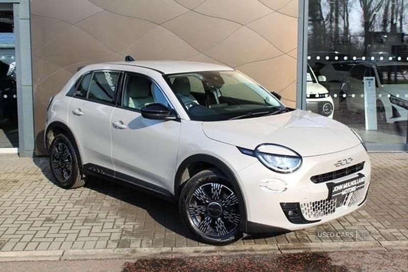 Used Fiat 600 2025 Beige SUV