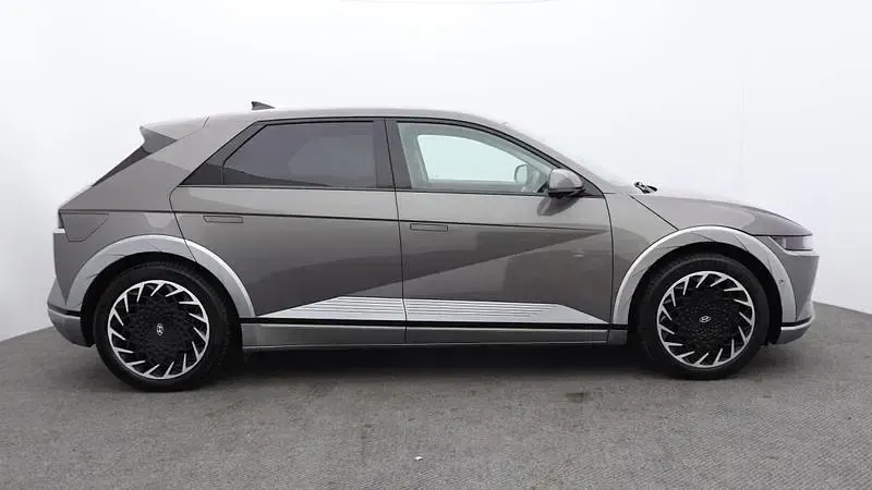 Used Hyundai Ioniq Ultimate 160 kW (218 HP) 2022 Green Hatchback