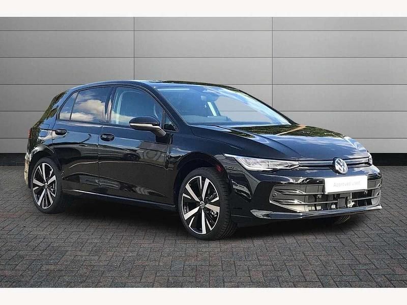 Black Used 2025 VW Golf VIII Match Hatchback | £28,950 (Expensive) - Image 1/4