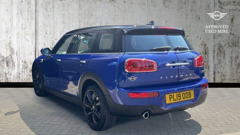 Used Mini Cooper Clubman Exclusive 136 HP (100 kW) 2019 Blue Estate