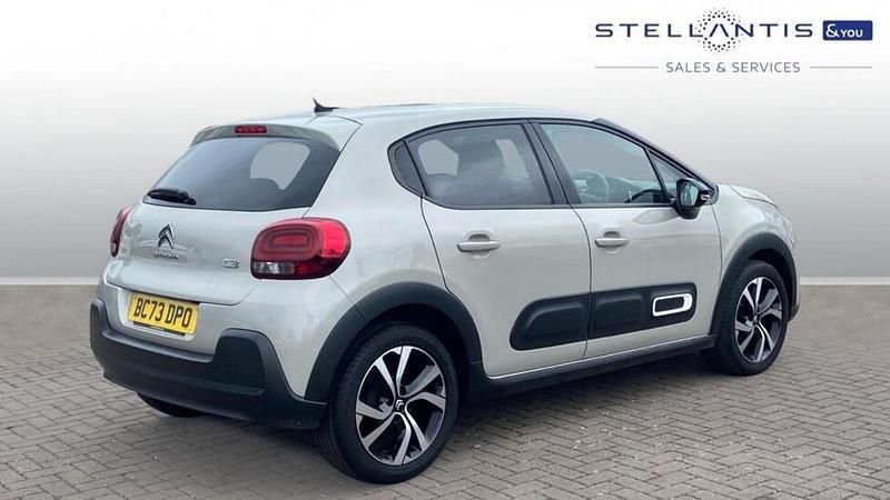 Usado Citroën C3 PureTech 82 HP (60 kW) 2024 Vermelho Citadino