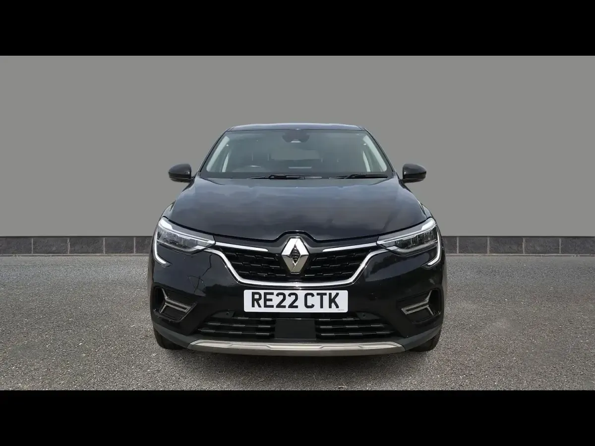 Used Renault Arkana Version S 143 HP (105 kW) 2021 Black SUV