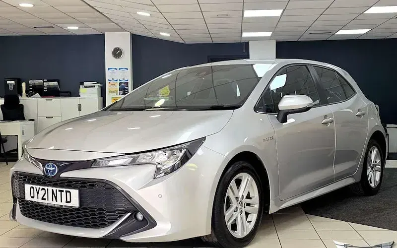 Used Toyota Corolla 122 HP (89 kW) 2022 Hatchback