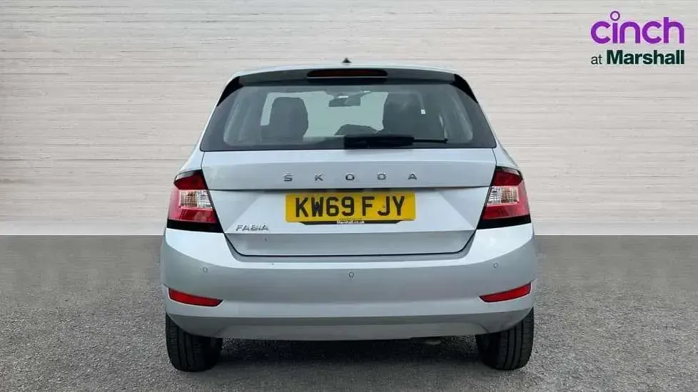 Używany Skoda Fabia SE 60 KM (44 kW) 2020 Srebrny Hatchback