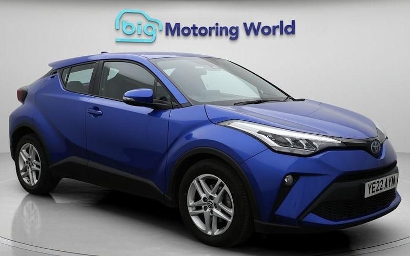 Used 2023 Toyota C-HR SUV | £17,800 (Good price) - Image 1/4