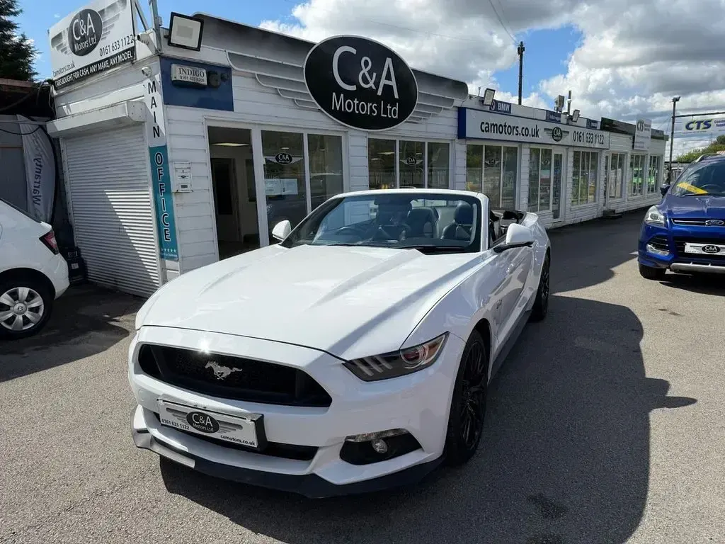 Used Ford Mustang GT Convertible 410 HP (301 kW) 2017 White Cabriolet
