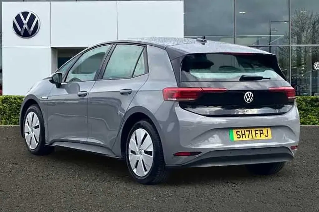 Begagnad VW ID.3 150 kW (204 HK) 2022 Halvkombi